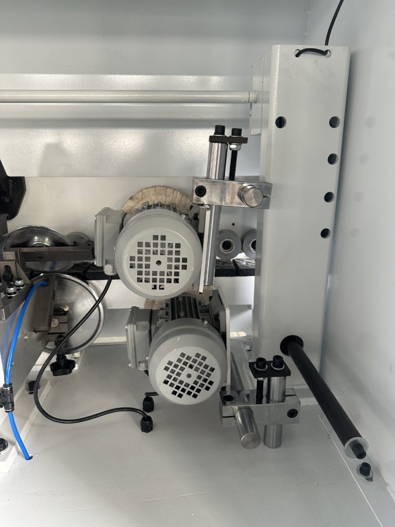 RG550SY buffing station